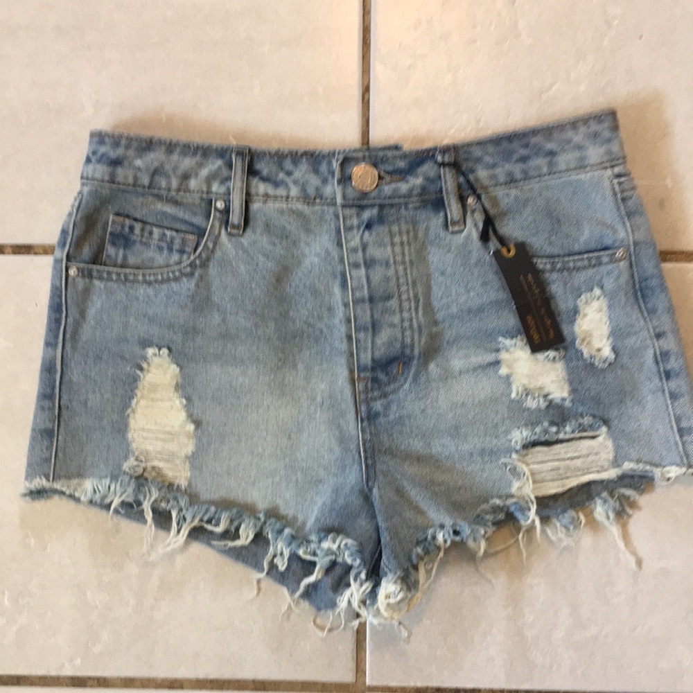 NWT HI RISE JEAN SHORTS - Picture 3 of 11